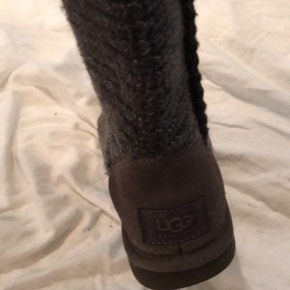 UGG Sweater boots sz 9 - Picture 3 of 6